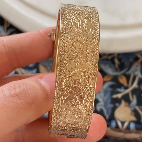 Antique Victorian Taille d’Epargne “Georgie” Engraved Buckle Bracelet Pat. 1874 - Picture 6 of 16